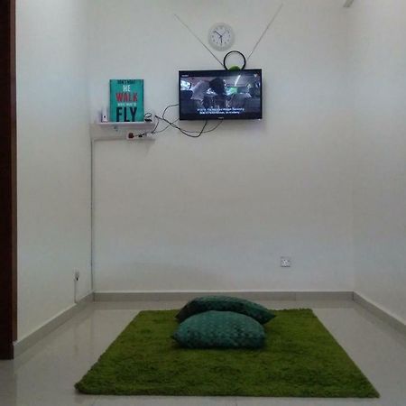 Homestay Rgee Kuantan Eksteriør billede